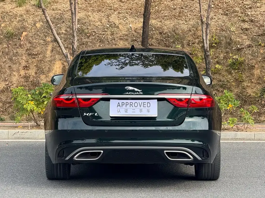 Jaguar XFL — фото 10