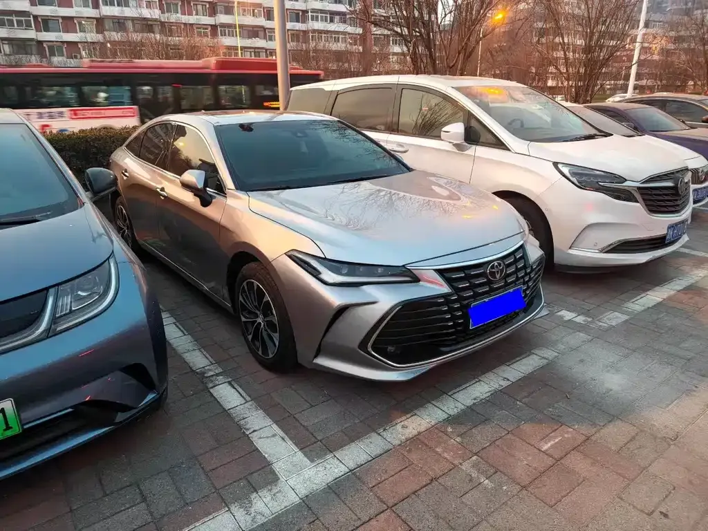 Toyota Avalon 2022 из CN, фото 9