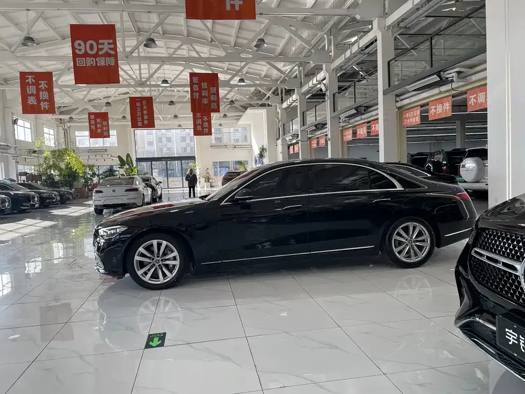 Mercedes-Benz S-Class 2024 из CN, фото 3