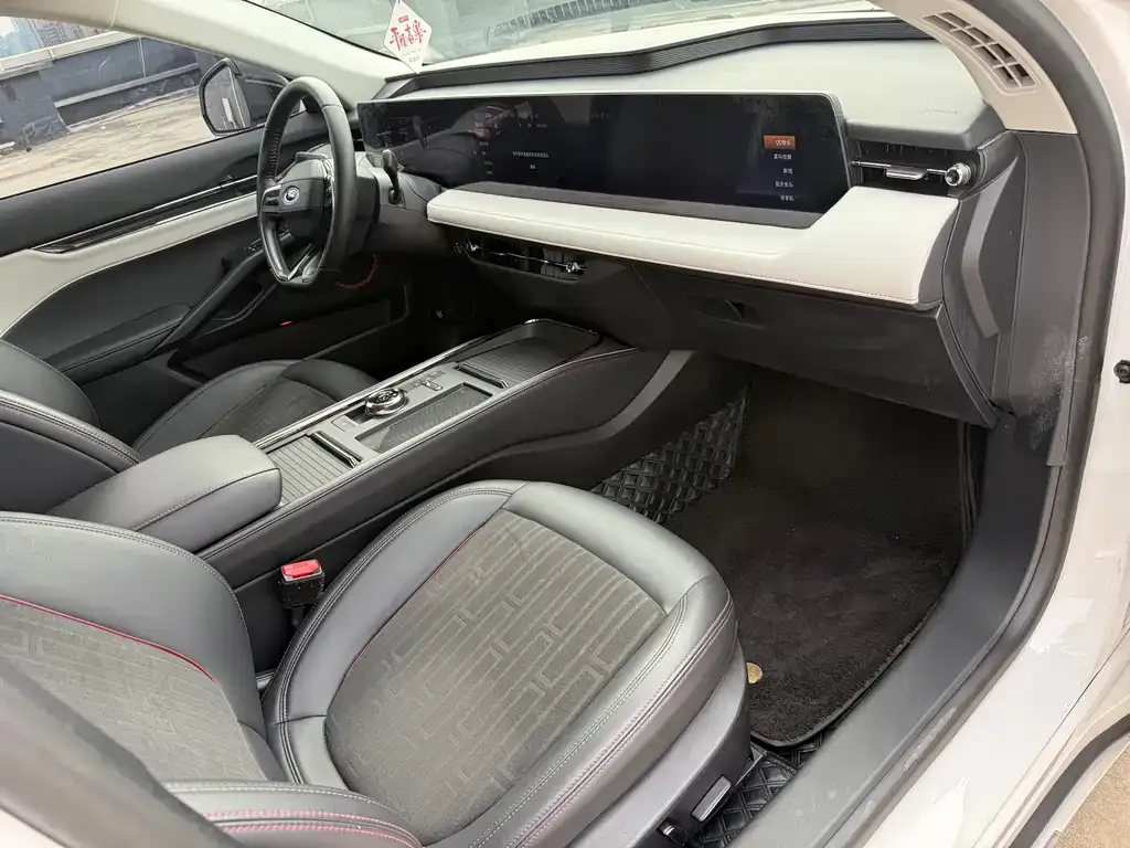 Ford Mondeo 2023 из CN, фото 5