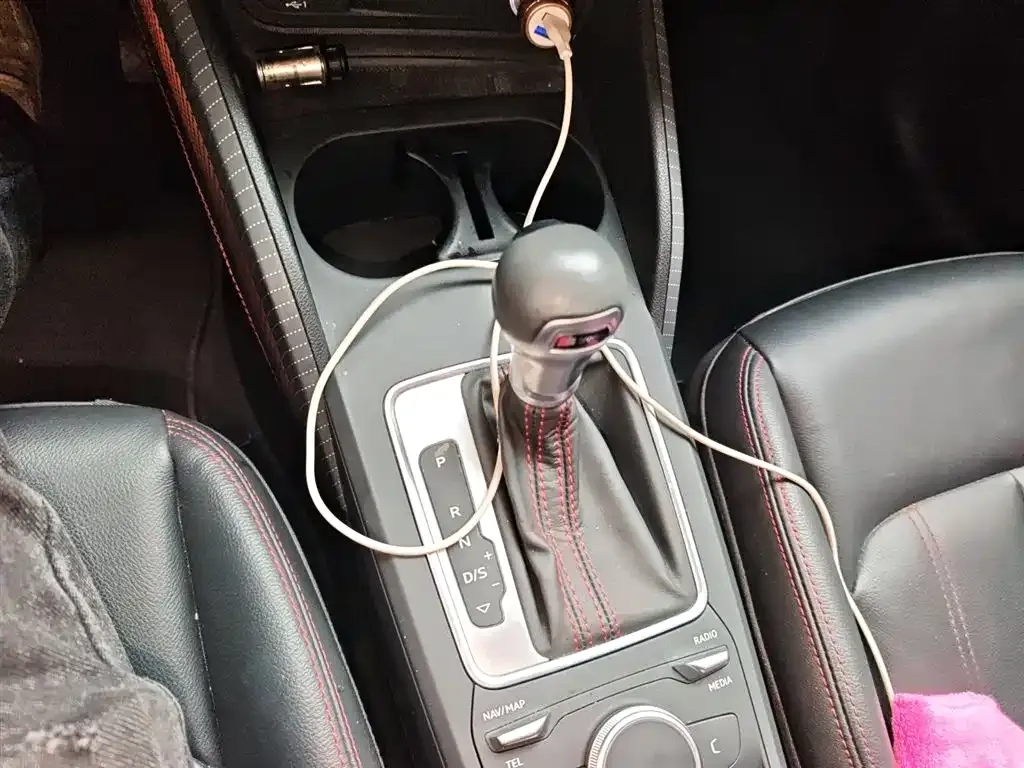 Audi Q2L 2022 из CN, фото 9