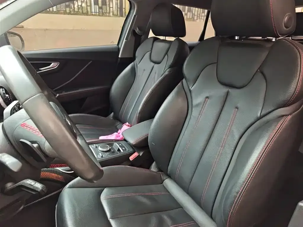 Audi Q2L 2022 из CN, фото 4
