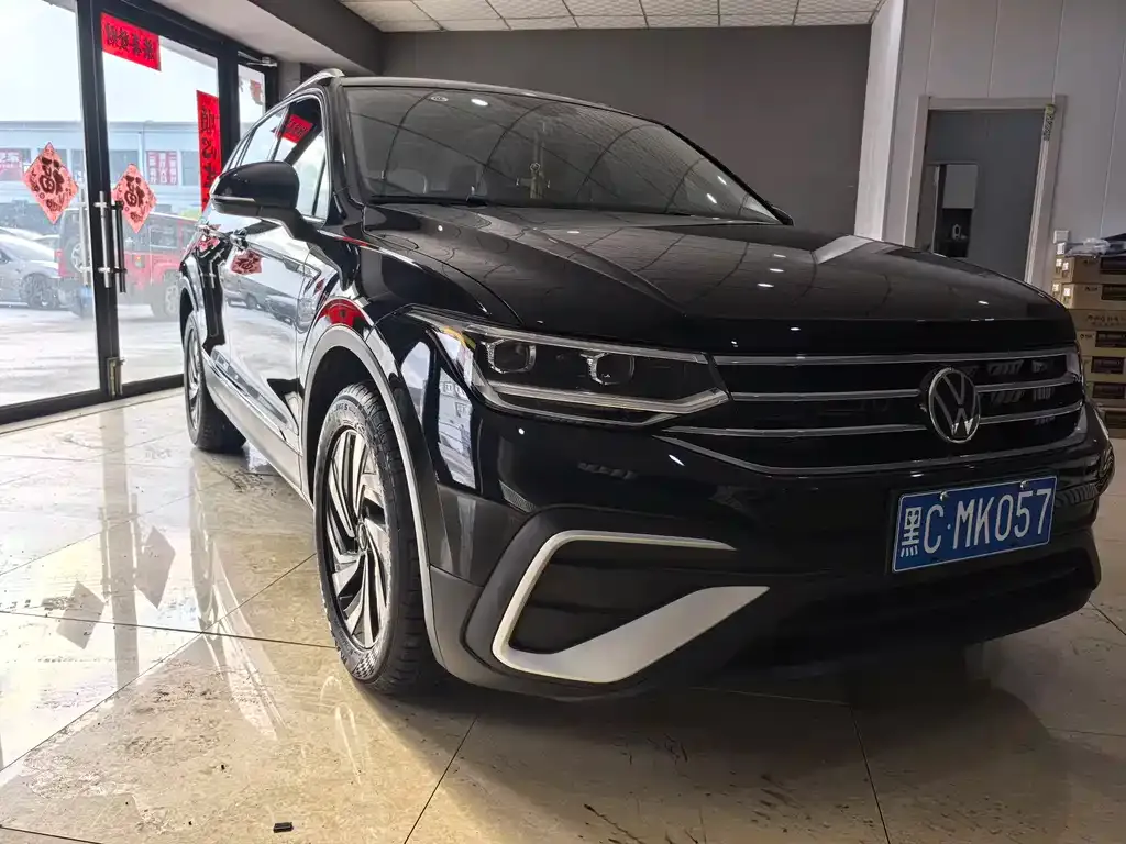 Volkswagen Tiguan L 2022 из CN, фото 5
