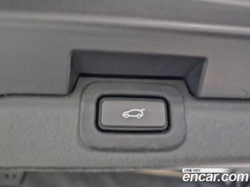 Land Rover Discovery 2023 из KR, фото 3