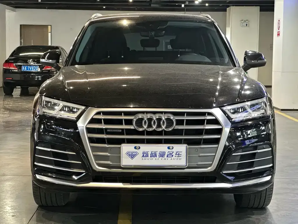 Audi Q5L 2021 из CN, фото 7