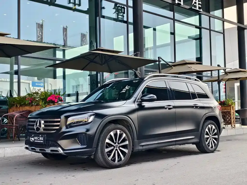 Mercedes-Benz GLB — фото 8