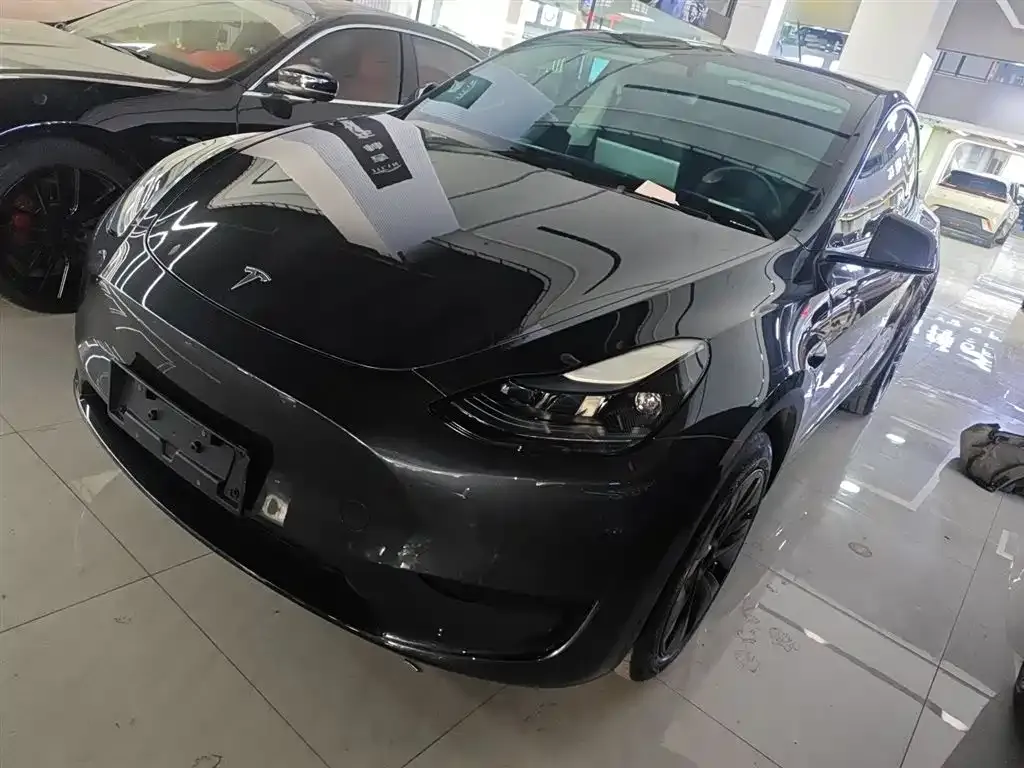 Tesla Model Y 2024 из CN, фото 5