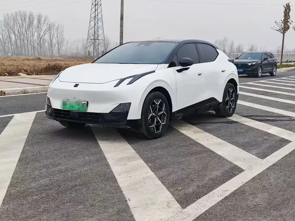 Lynk & Co Z20 2024 из CN, фото 1
