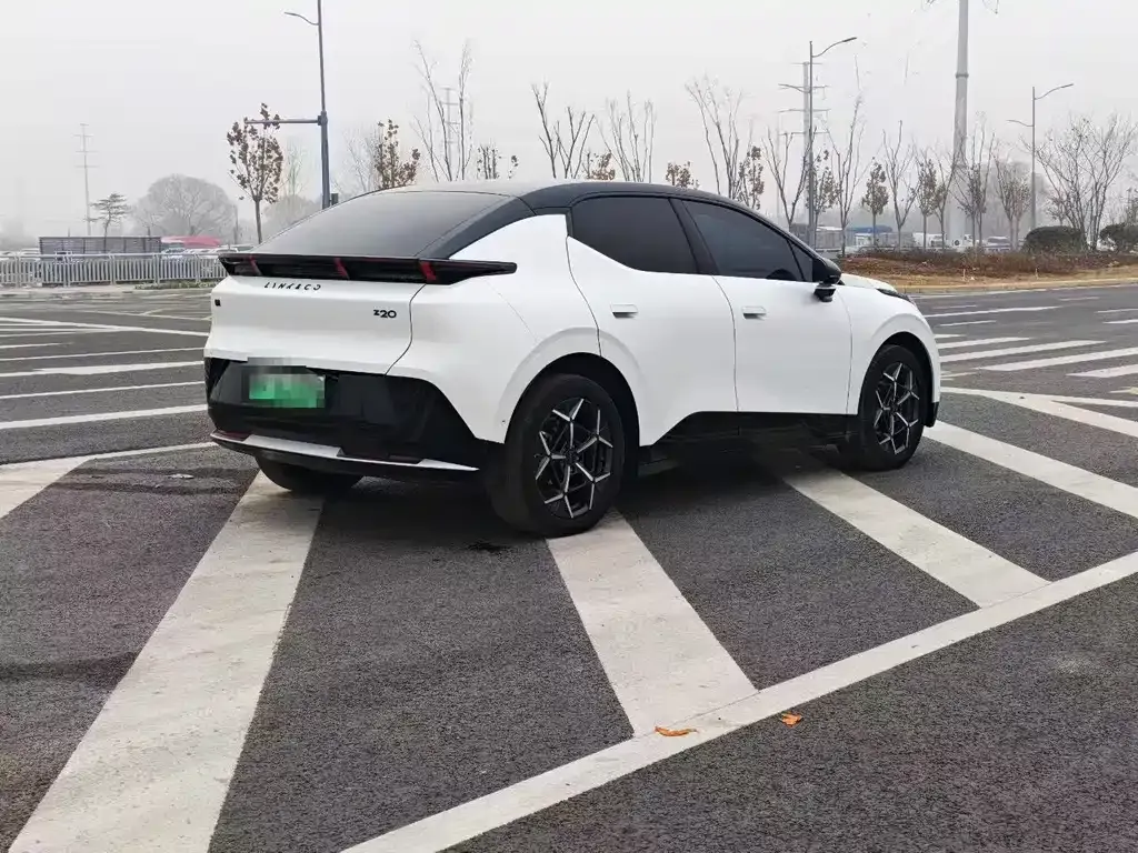 Lynk & Co Z20 2024 из CN, фото 8