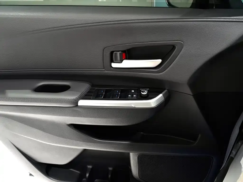 Toyota Sienna 2023 из CN, фото 8