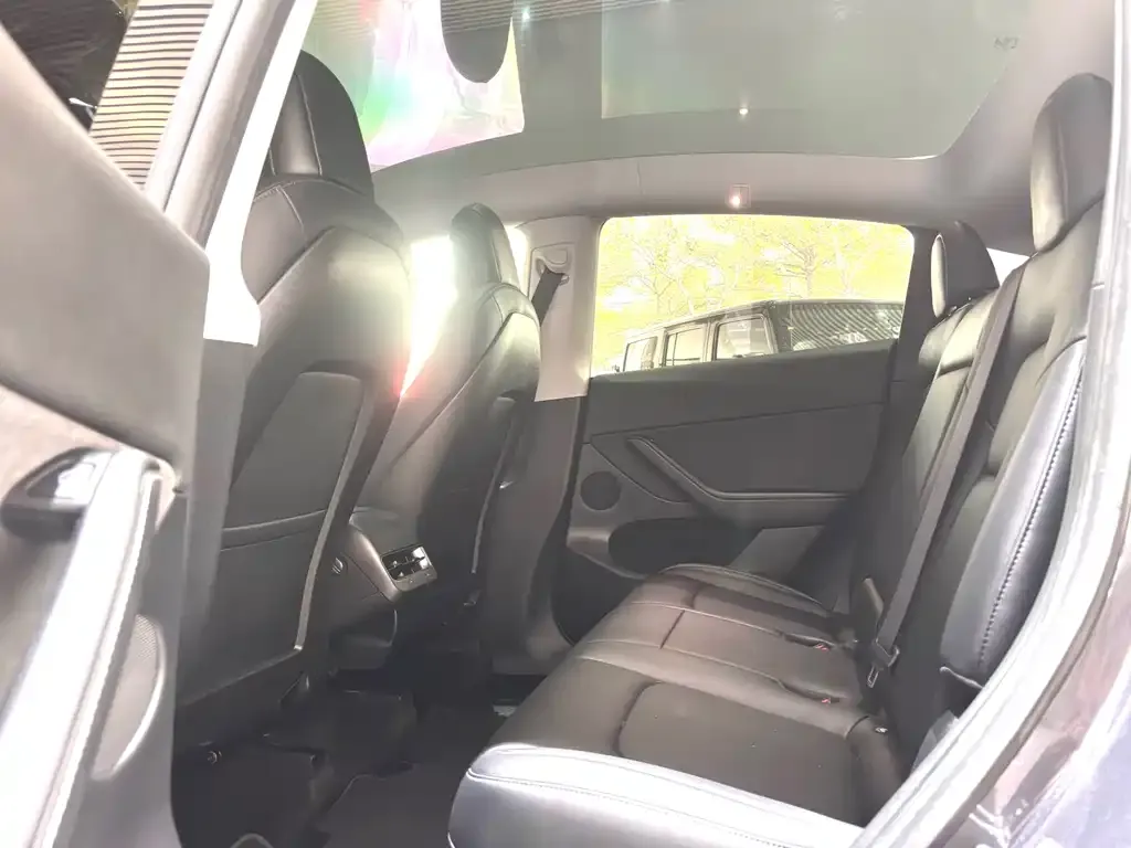 Tesla Model Y 2022 из CN, фото 3
