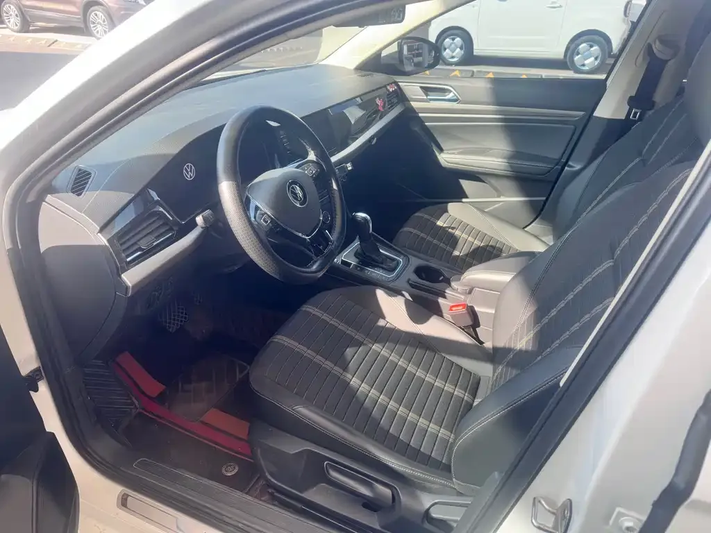 Volkswagen Lavida 2022 из CN, фото 5