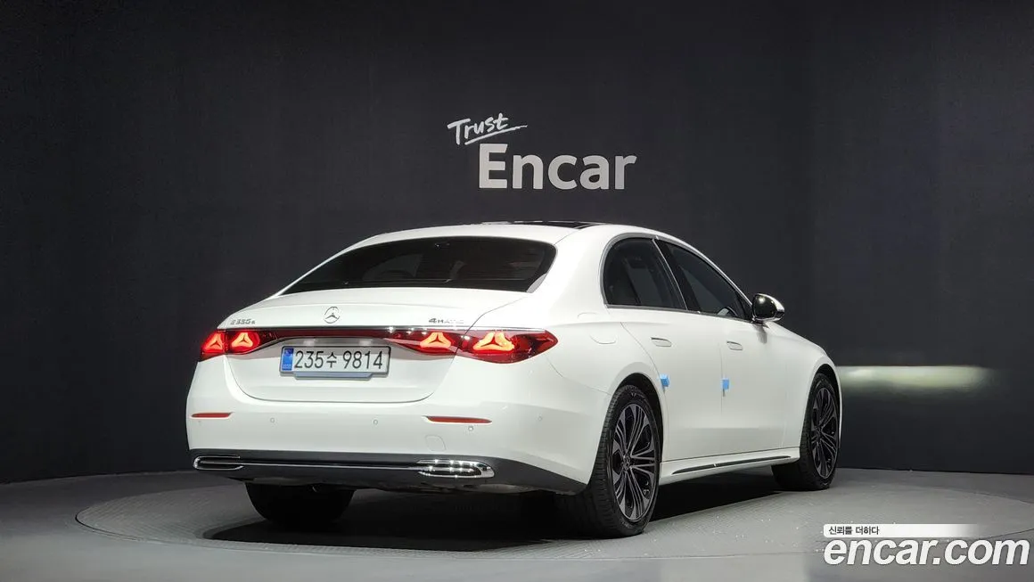 Mercedes-Benz E-Class 2025 из KR, фото 3