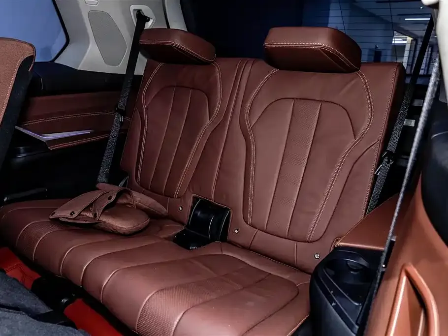 BMW X7 2022 из CN, фото 3