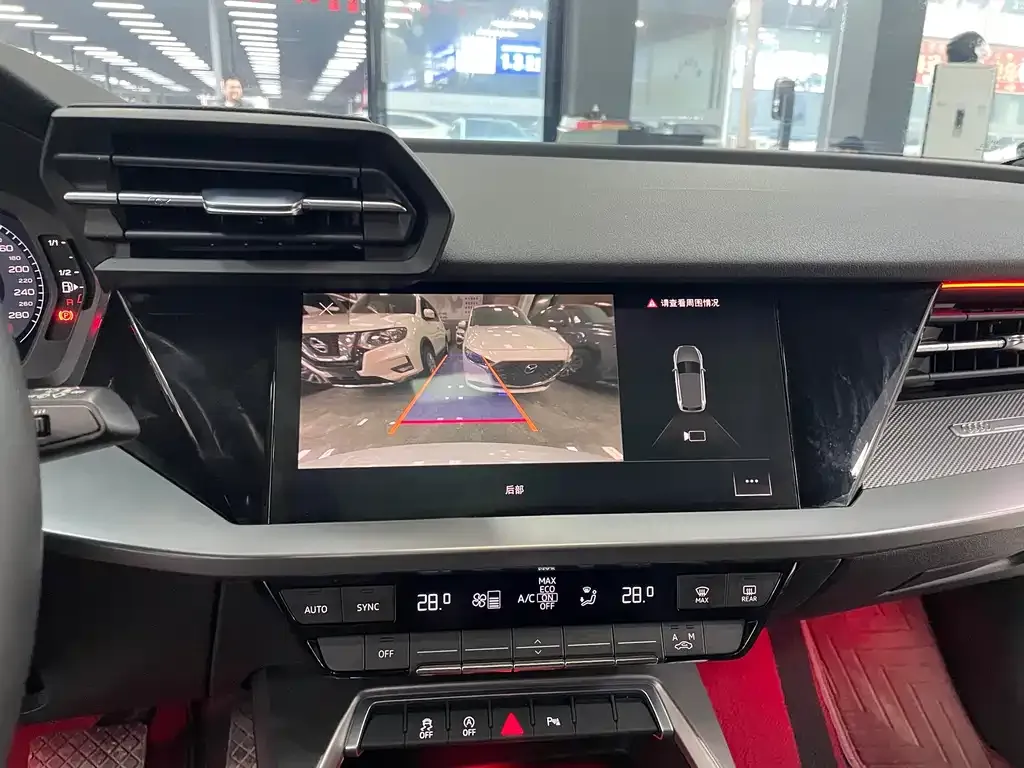 Audi A3 2023 из CN, фото 9