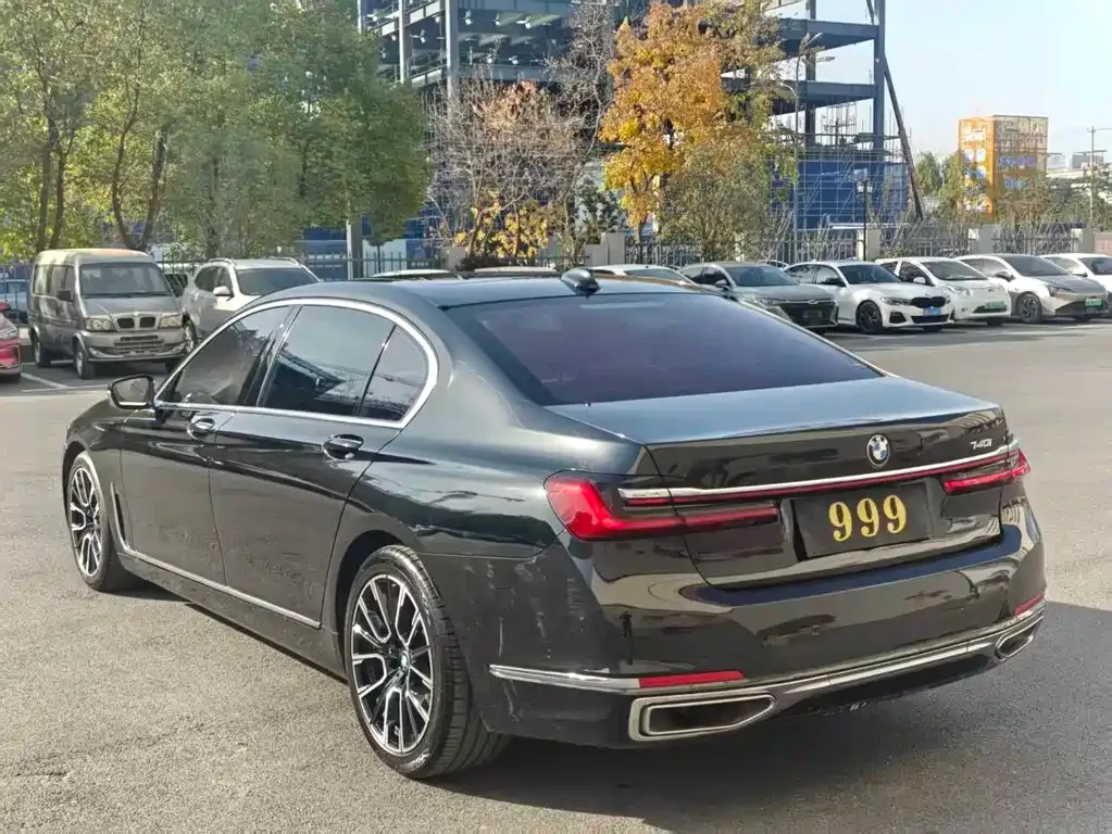 BMW 7 Series 2021 из CN, фото 9