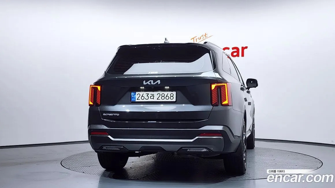 Kia Sorento — фото 3