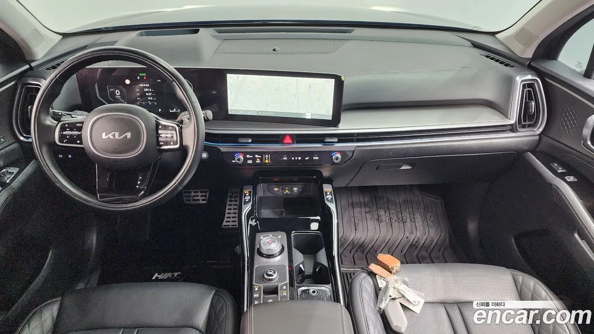 Kia Sorento — фото 10