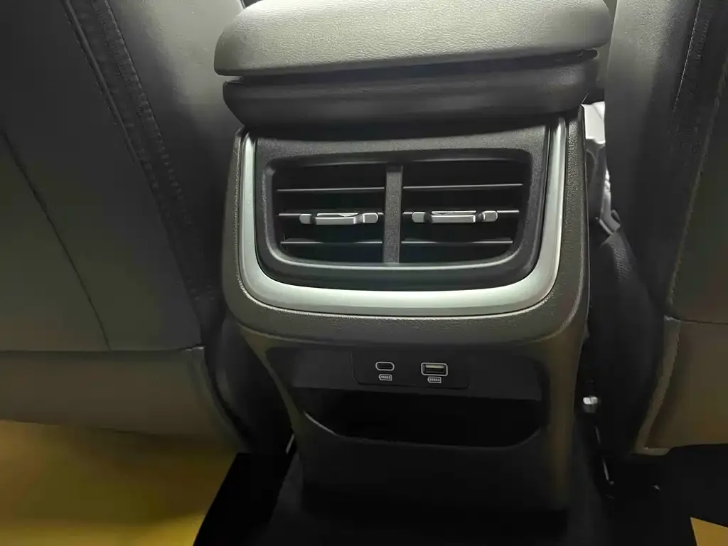 Haval Xiaolong MAX — фото 10