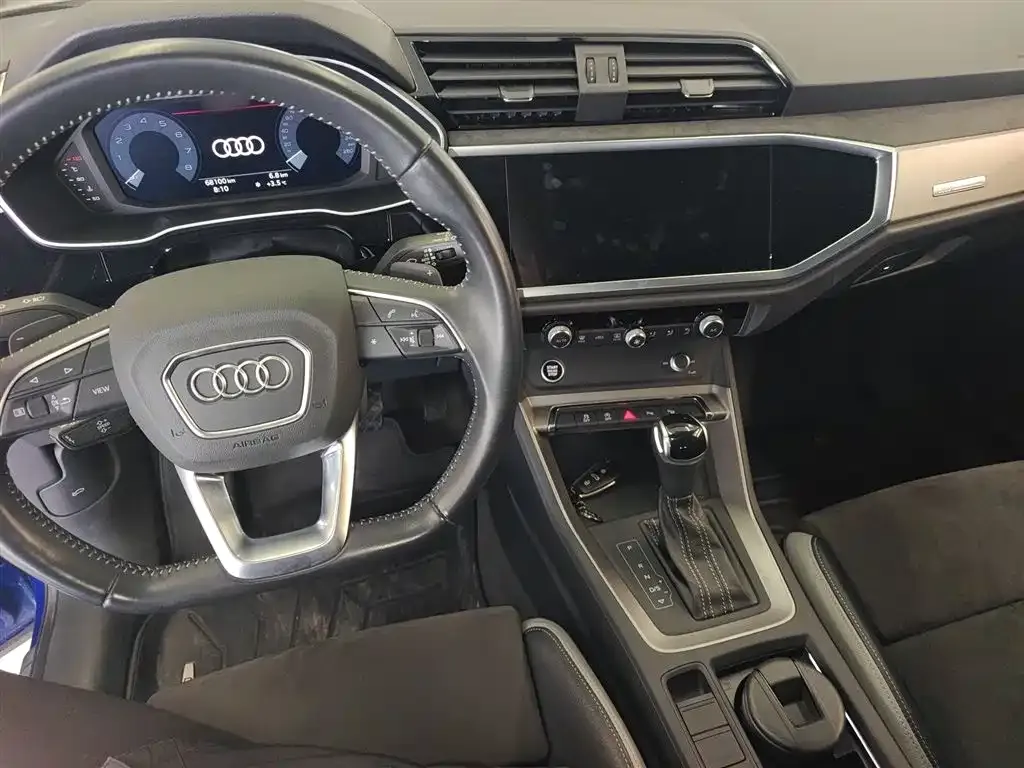 Audi Q3 — фото 2