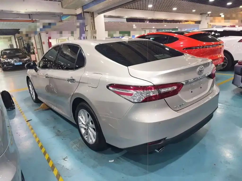 Toyota Camry 2022 из CN, фото 5