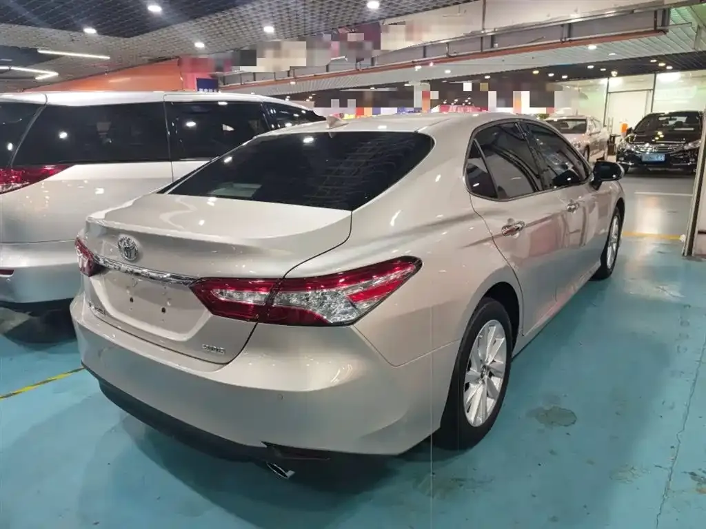 Toyota Camry 2022 из CN, фото 9