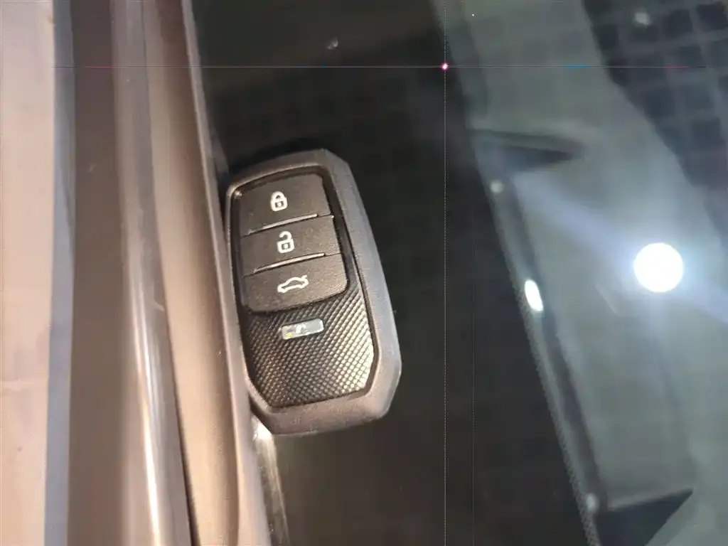Toyota Camry 2022 из CN, фото 3