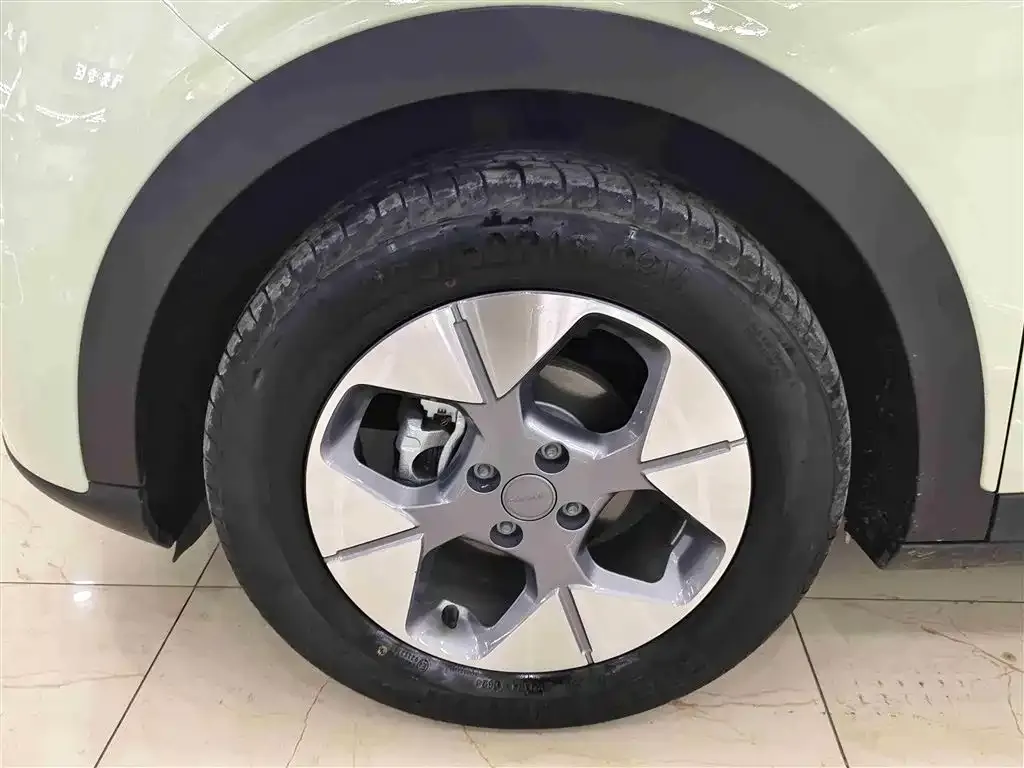 Geely Starburst — фото 3