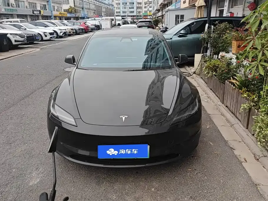 Tesla Model 3 2023 из CN, фото 10