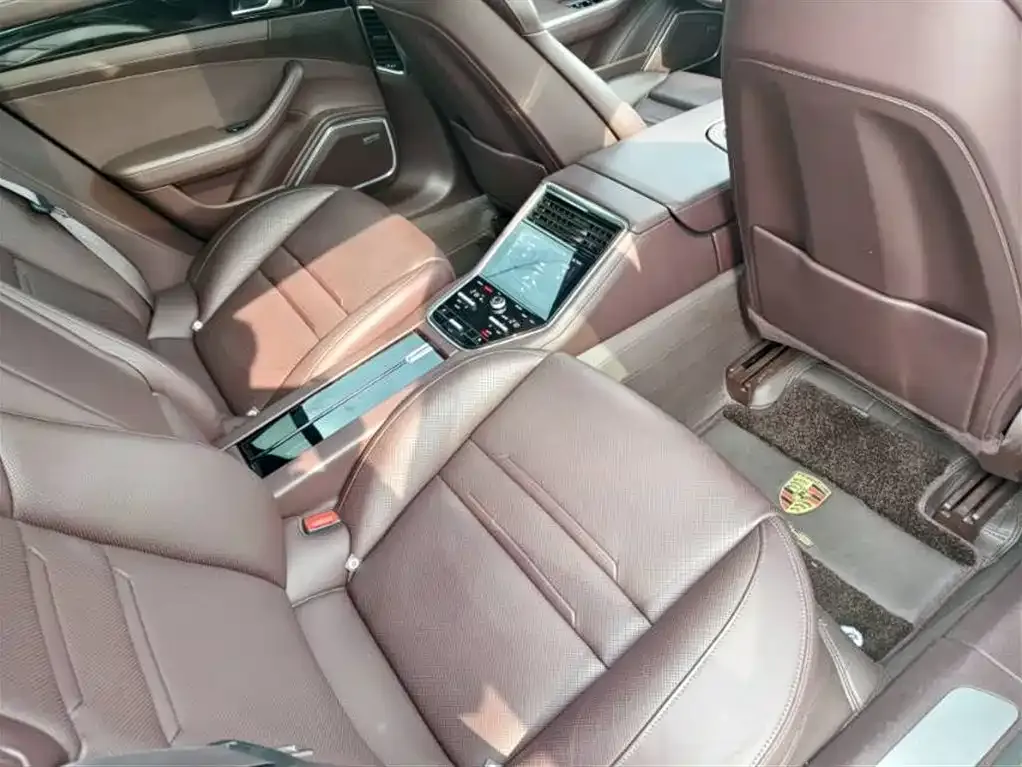 Porsche Panamera 2022 из CN, фото 3