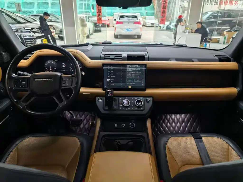 Land Rover Defender — фото 5