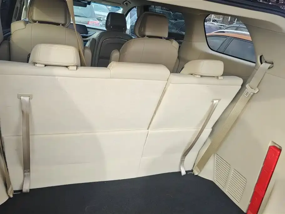 Buick GL8 2022 из CN, фото 6