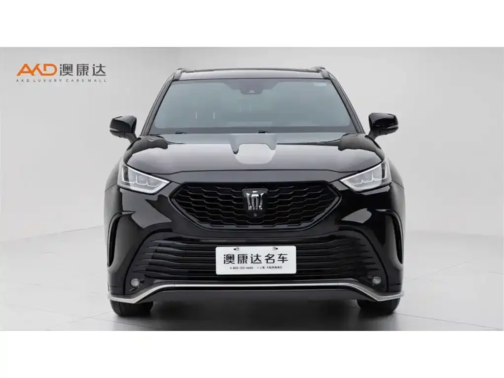 Toyota Crown Kluger 2023 из CN, фото 10