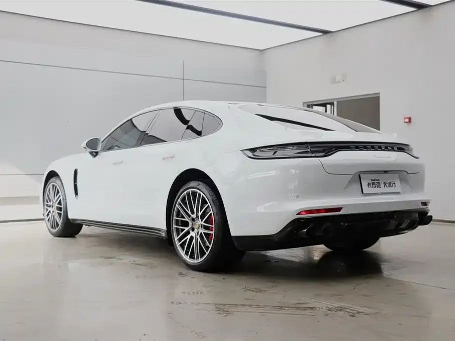 Porsche Panamera 2024 из CN, фото 6