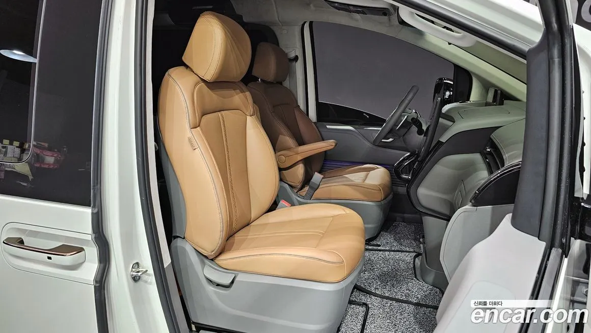 Hyundai Staria — фото 10