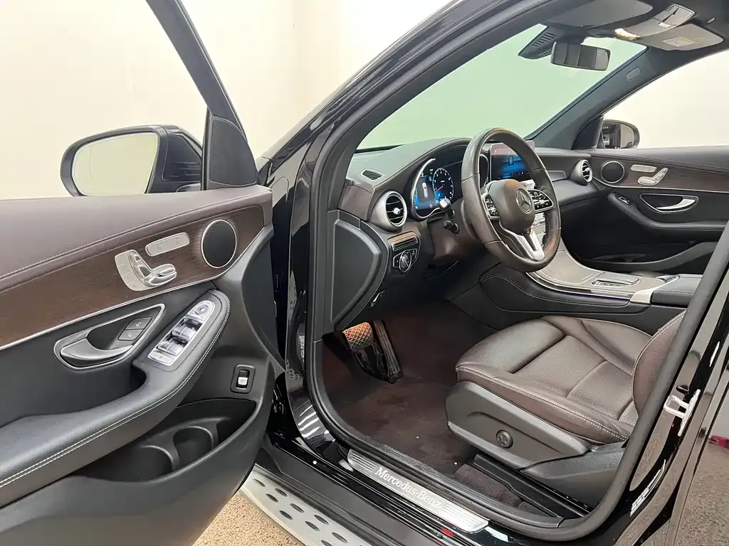 Mercedes-Benz GLC 2022 из CN, фото 9