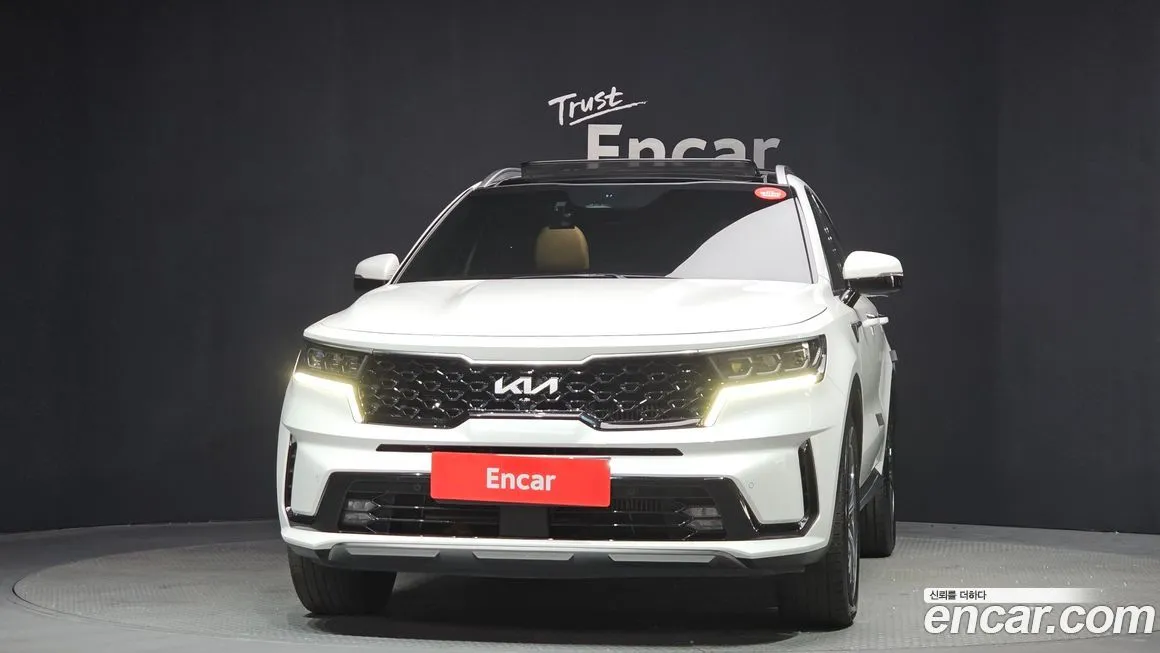 Kia Sorento — фото 4