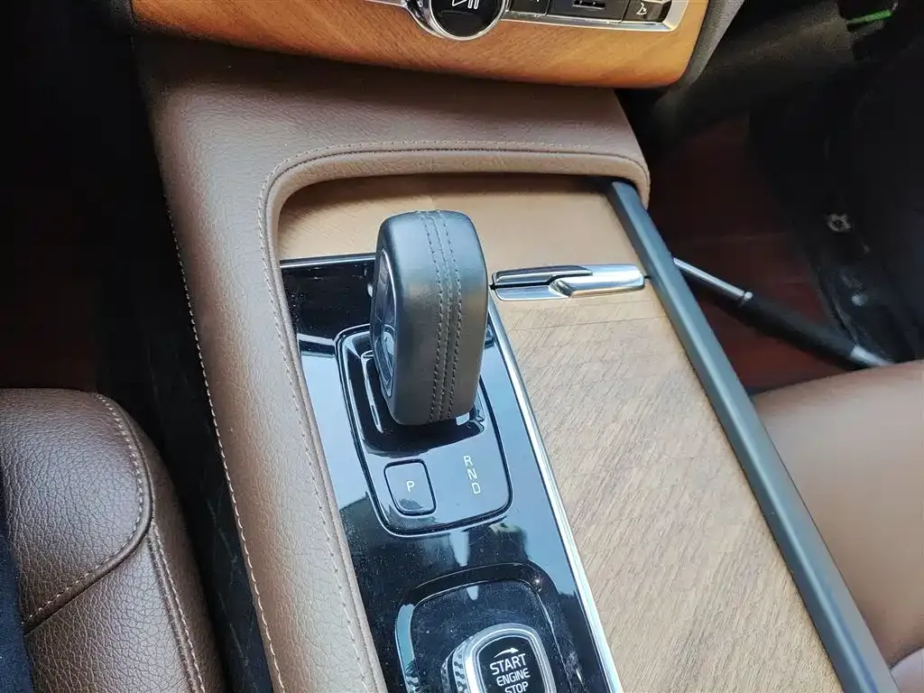 Volvo XC90 2021 из CN, фото 4
