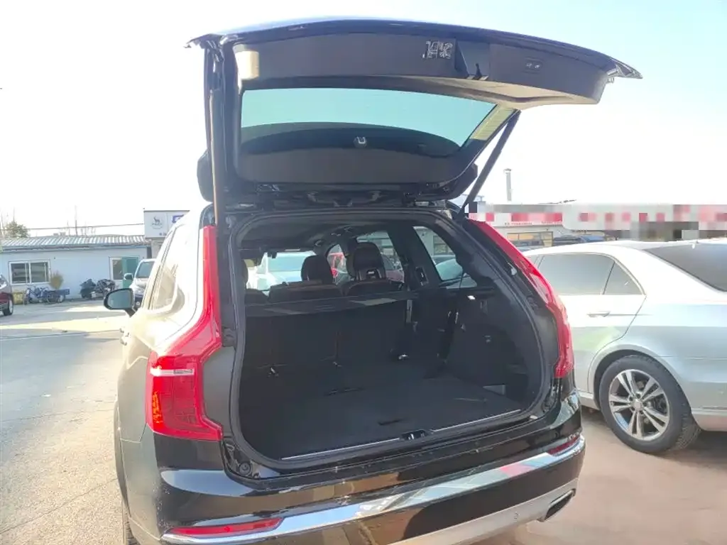 Volvo XC90 2021 из CN, фото 9