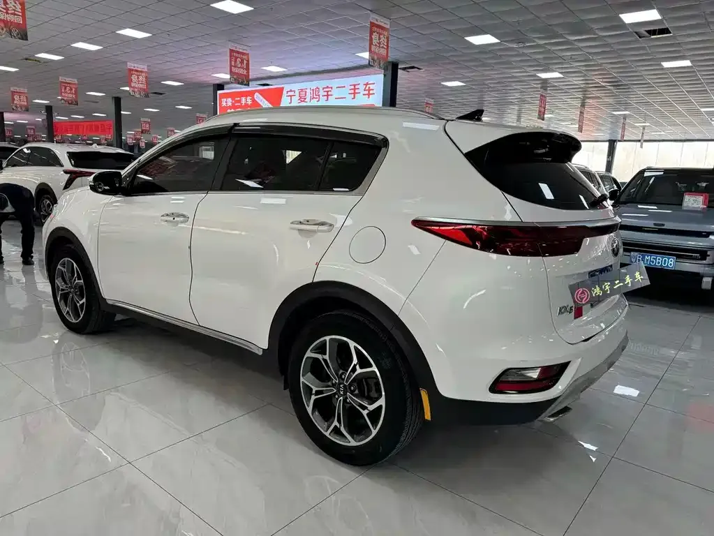 Kia KX5 2021 из CN, фото 4