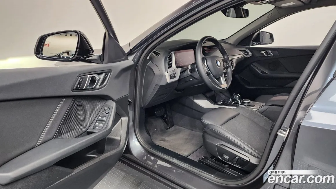BMW 1-Series 2021 из KR, фото 9