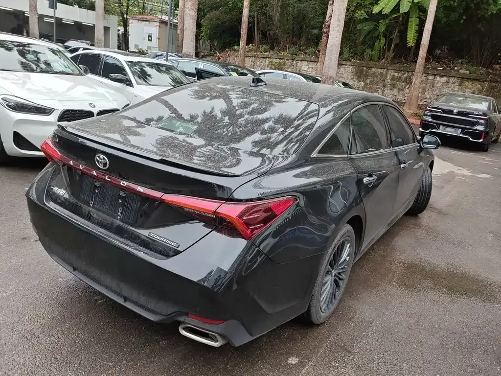 Toyota Avalon 2022 из CN, фото 10