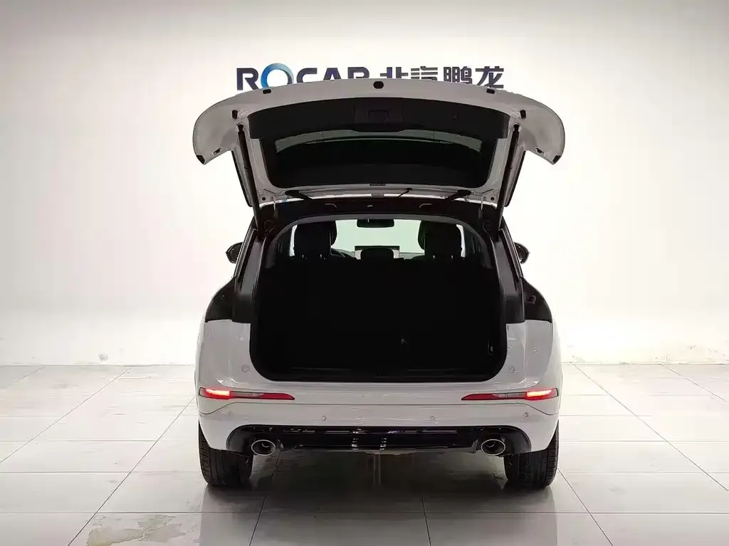 Lincoln Corsair Hybrid 2022 из CN, фото 2