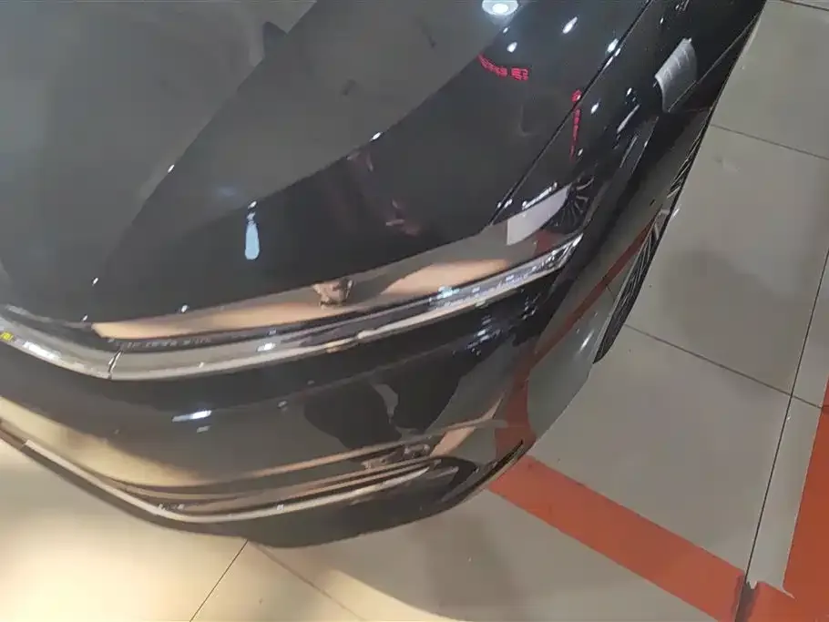 Volkswagen Magotan 2024 из CN, фото 8