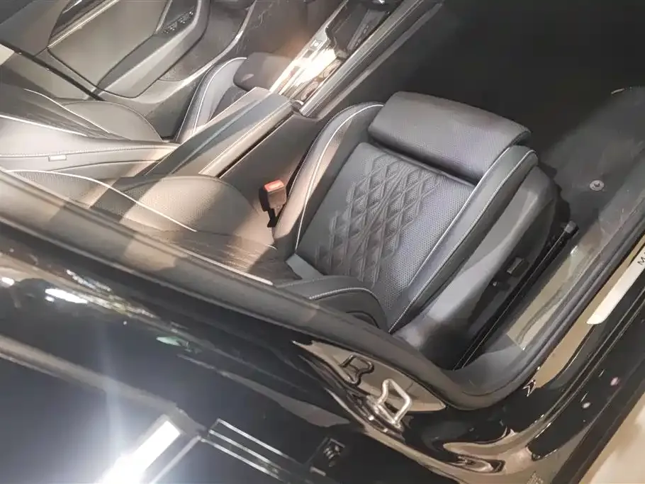 Volkswagen Magotan 2024 из CN, фото 5