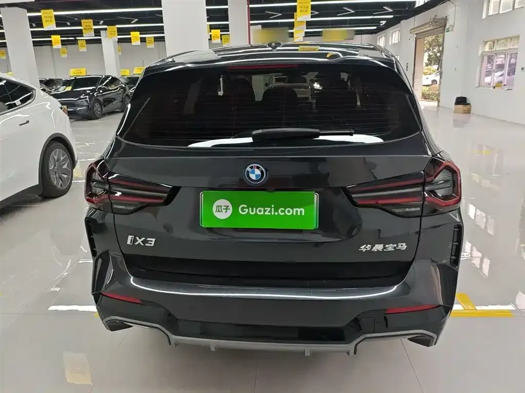 BMW iX3 2024 из CN, фото 8