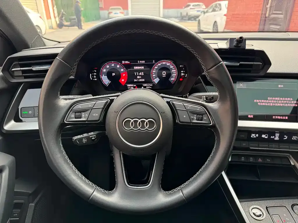 Audi A3 2023 из CN, фото 9
