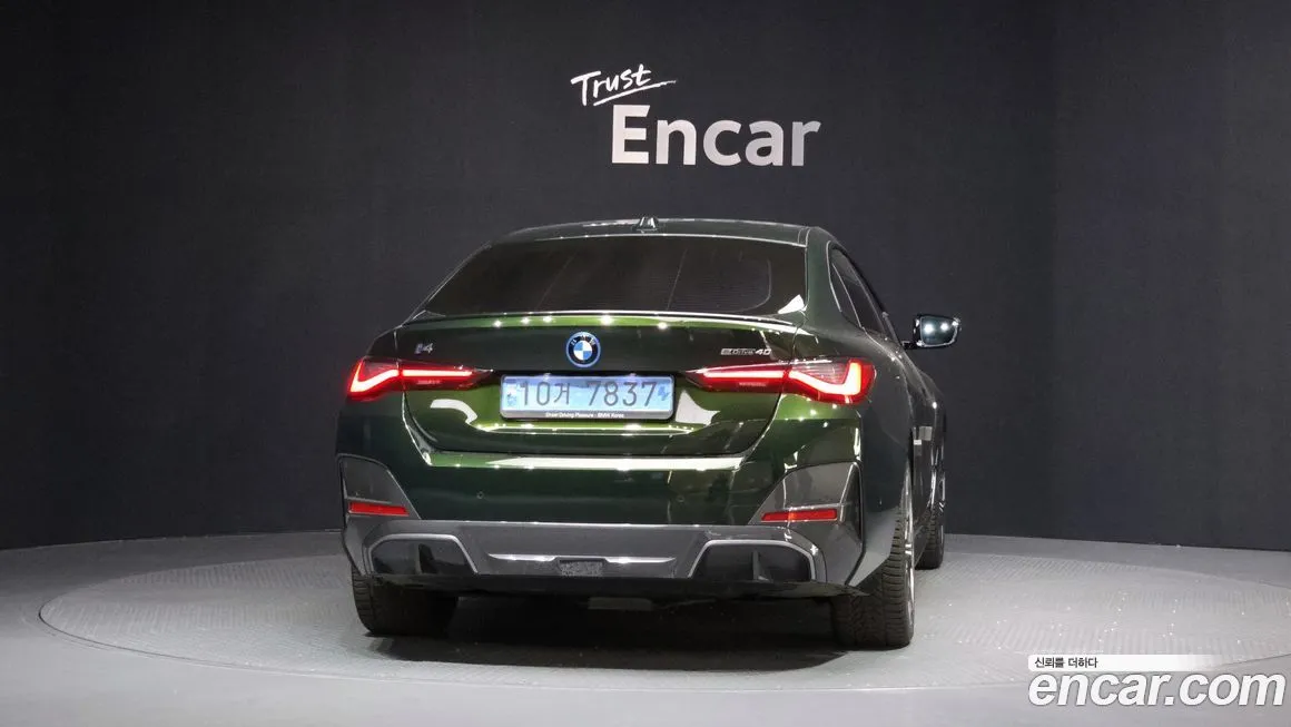 BMW i4 2022 из KR, фото 3