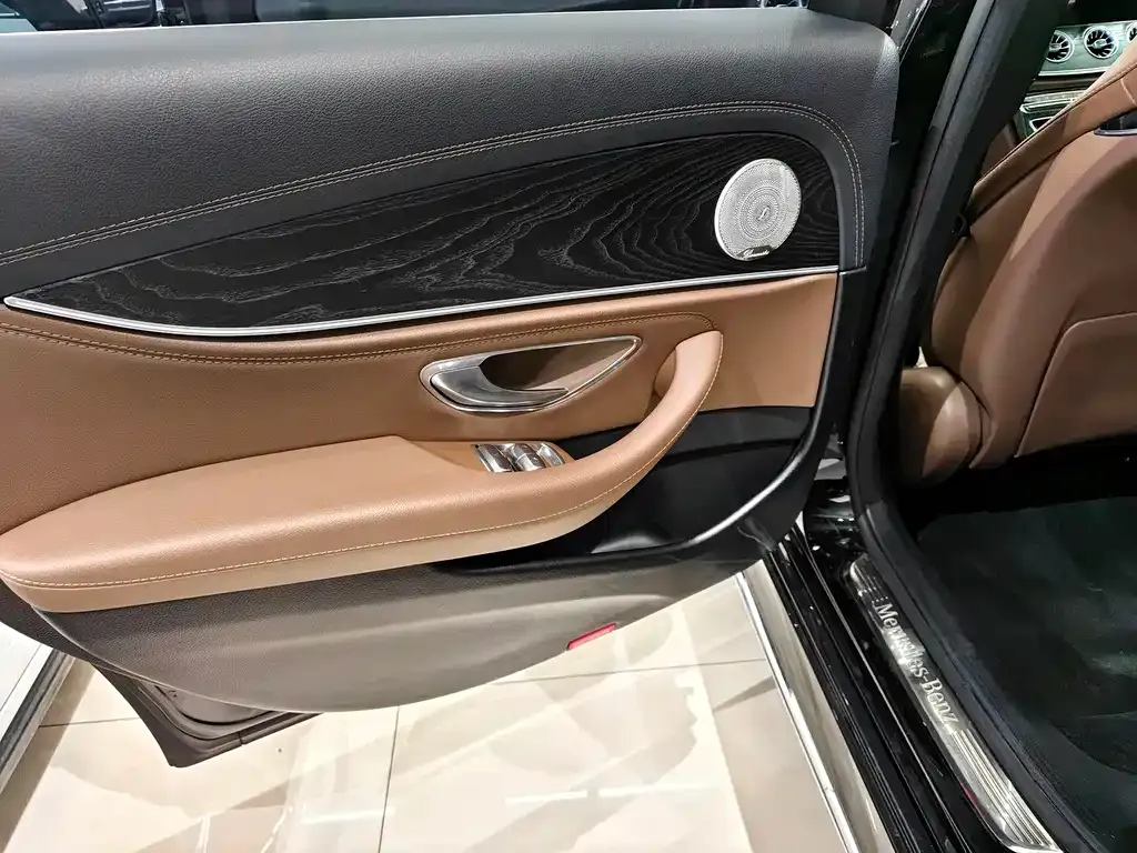 Mercedes-Benz E-Class 2021 из CN, фото 6