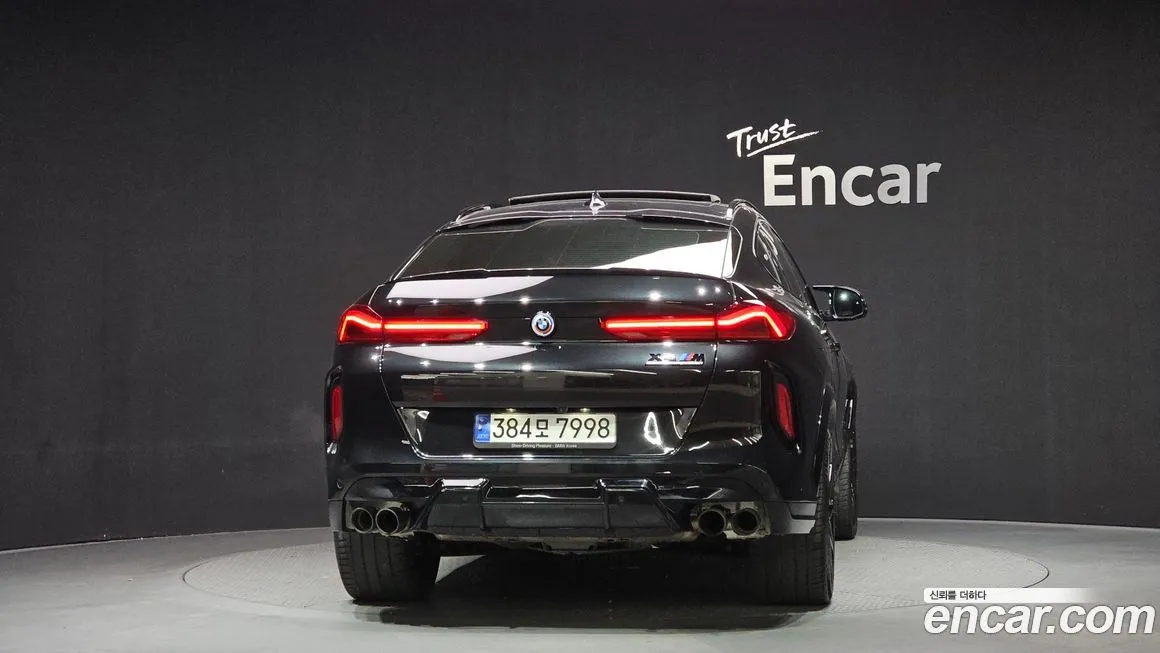 BMW X6M 2023 из KR, фото 2